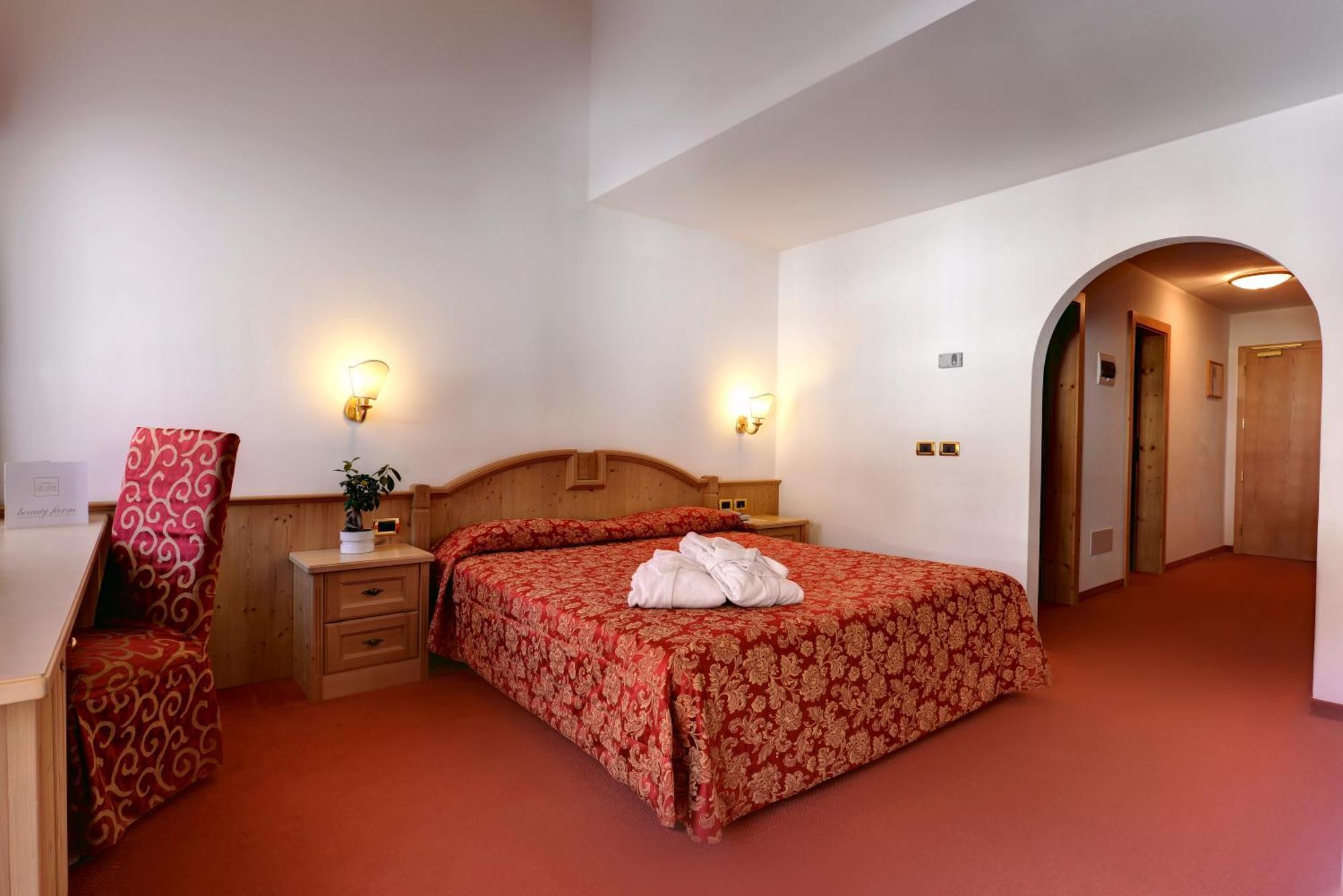 Hotel La Perla Canazei Zewnętrze zdjęcie