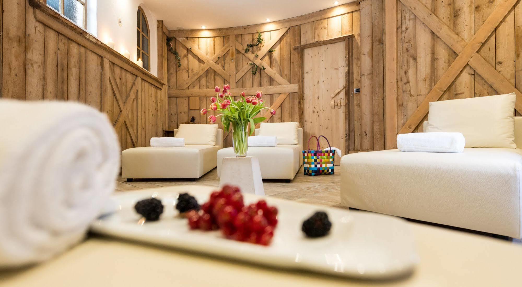 Hotel La Perla Canazei Zewnętrze zdjęcie